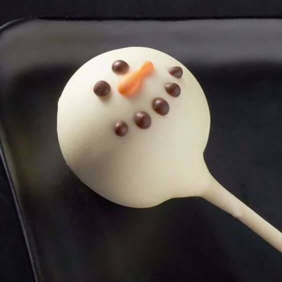 seasonal snowman cake pop from starbucks