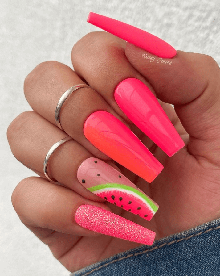 Neon-summer-nails