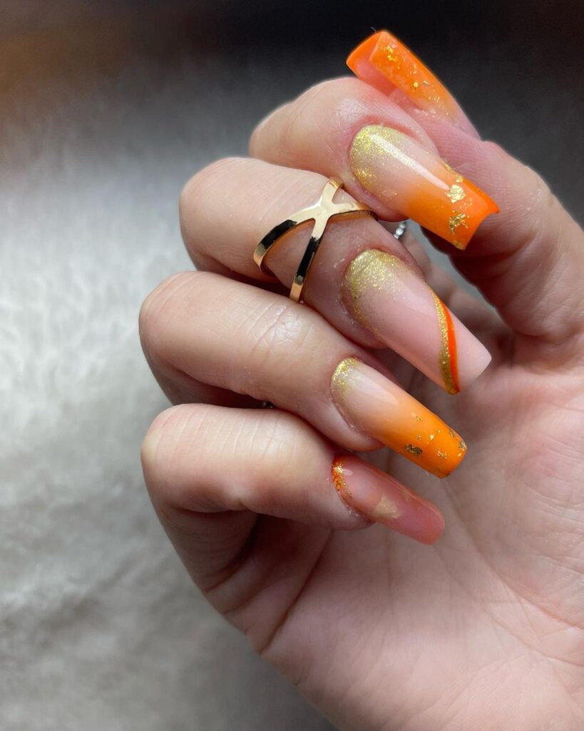 Ombre-orange-summertime-nails