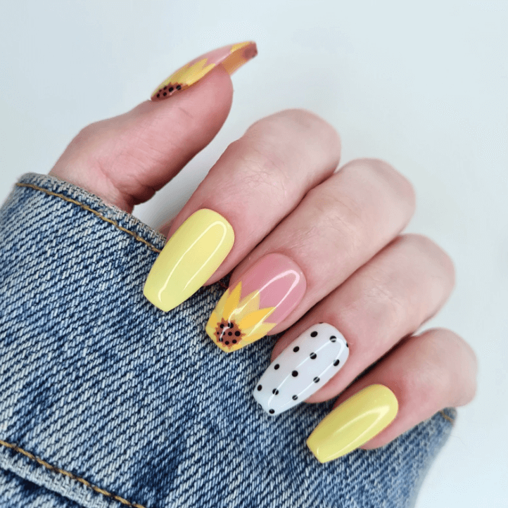 Cute-yellow-nails-with-flowers