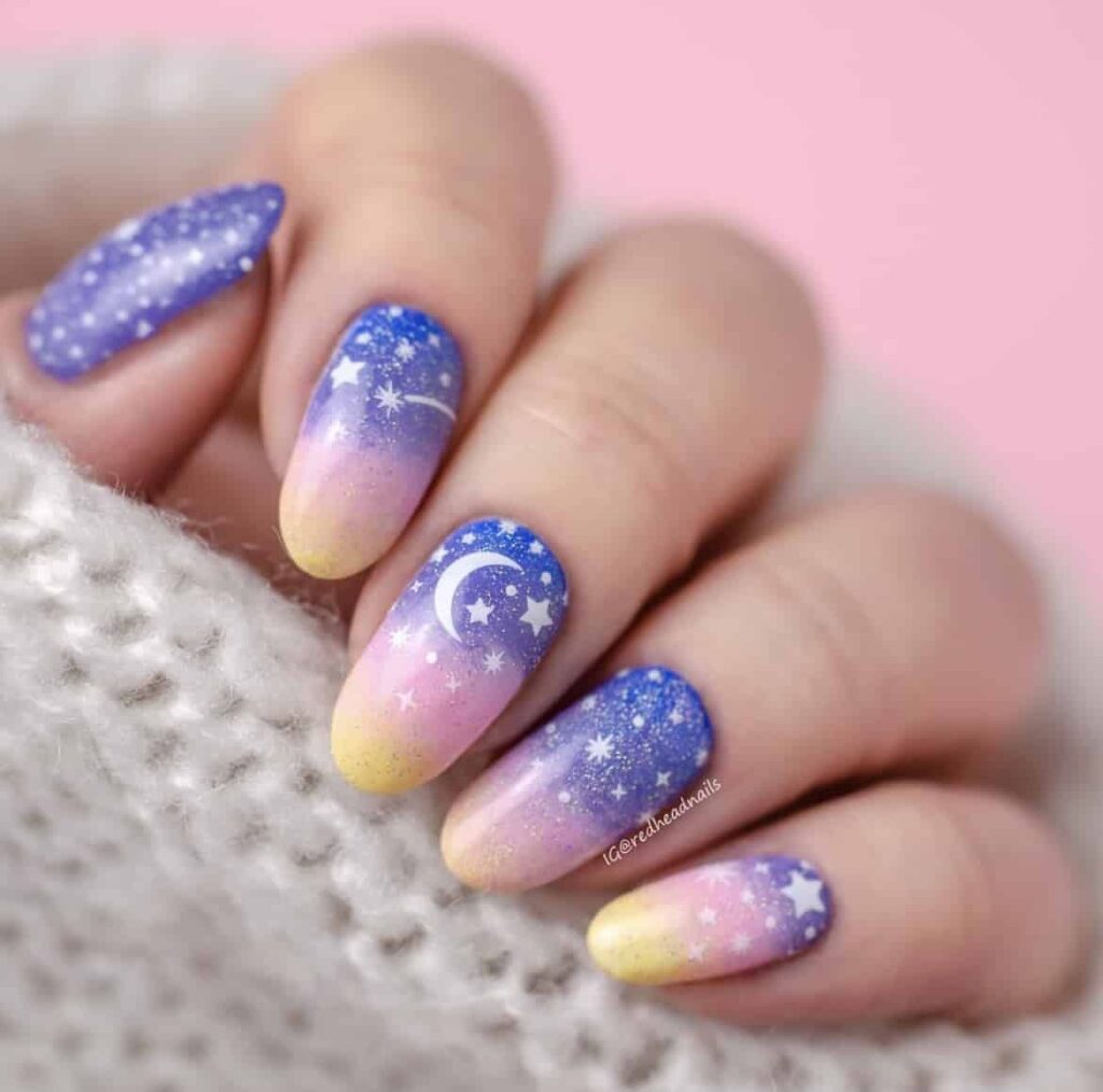 Dreamy-white-star-nails