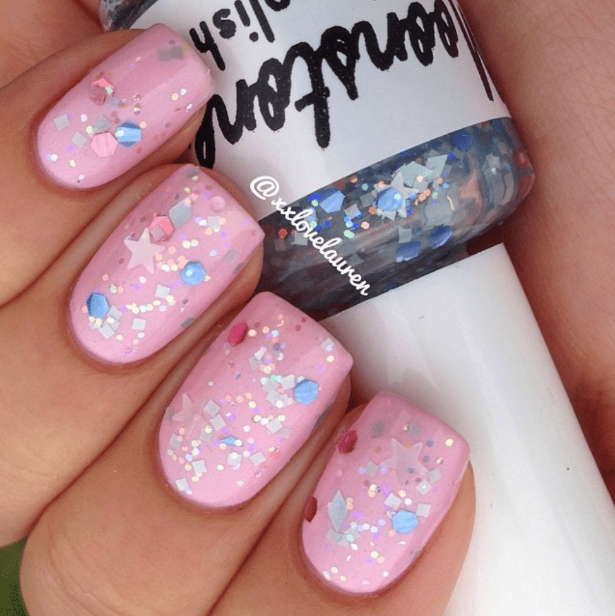 Pink-sparkle-star-nails