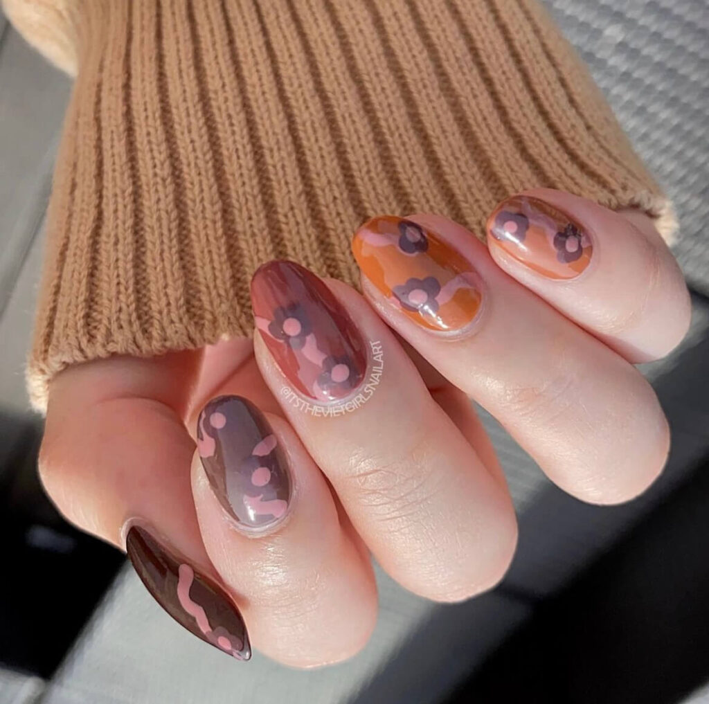 Coffee-flowers-nails