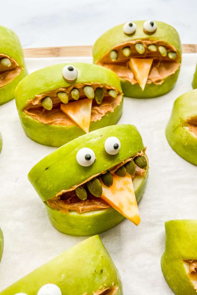 Apple-monster-mouths-halloween-food