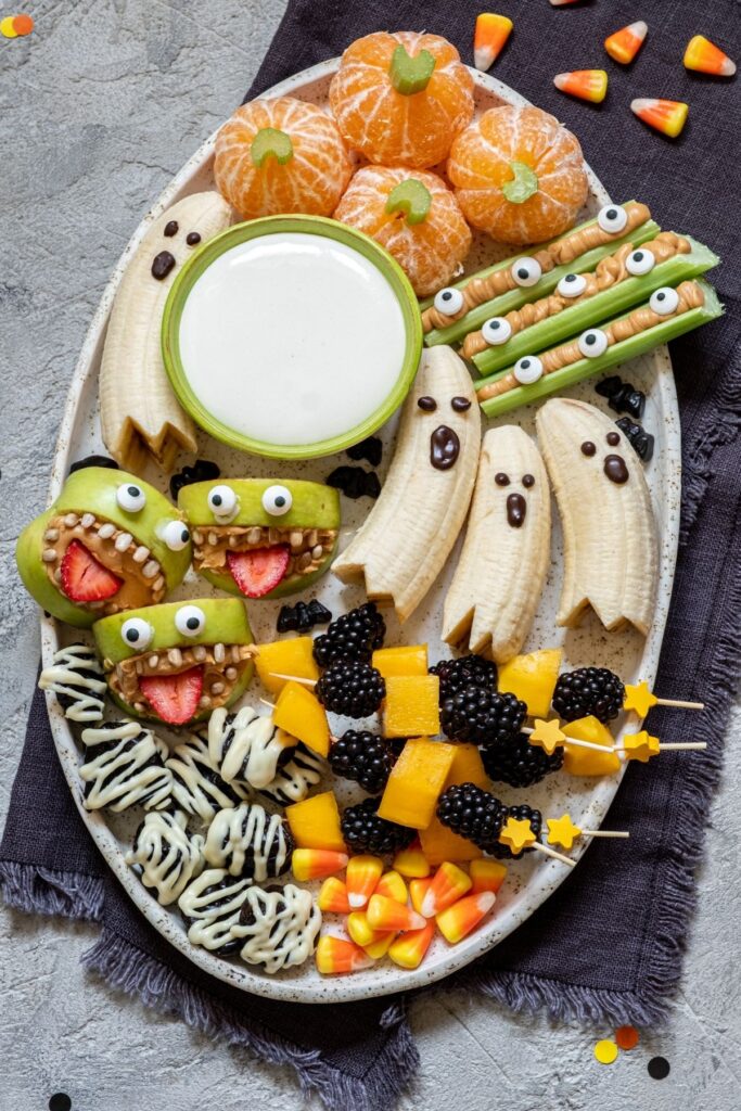 Healthy-halloween-snack-tray
