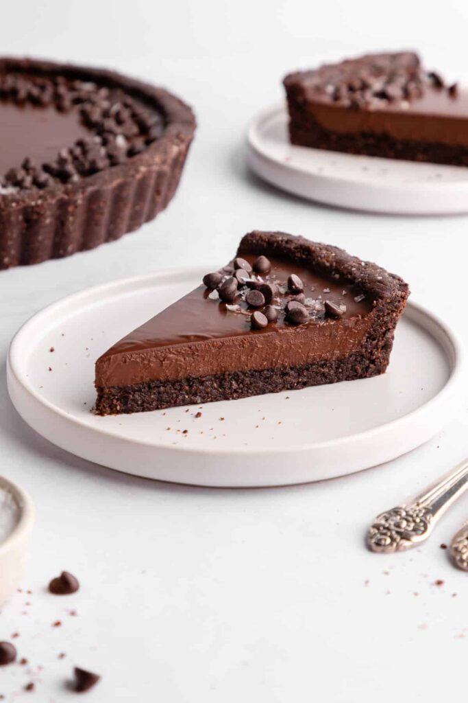 No-bake-vegan-chocolate-tart