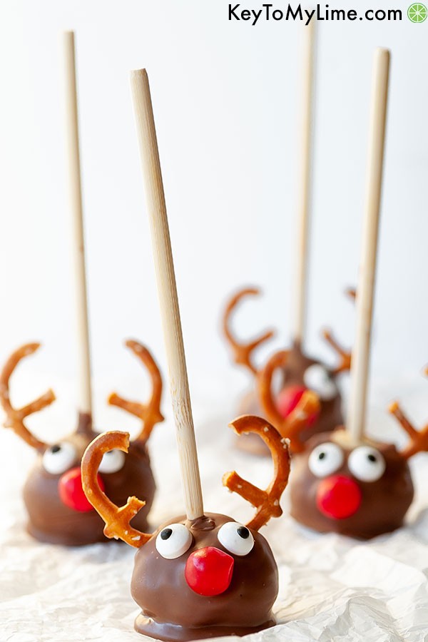 Reindeer-cake-pops