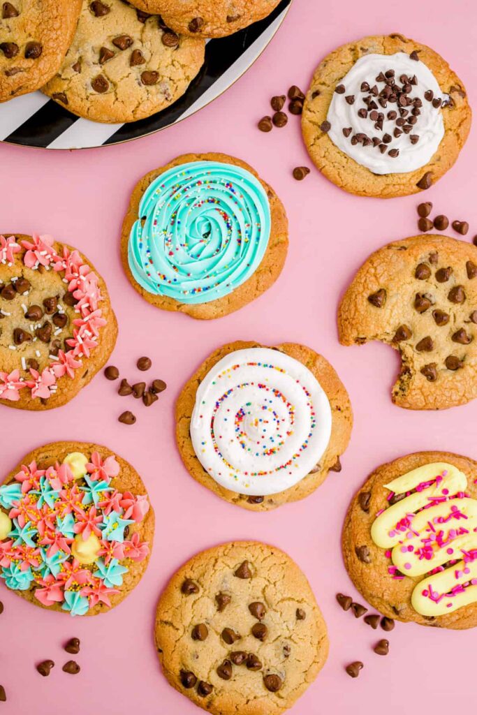 Crumbl-Valentines-day-cookies-recipe