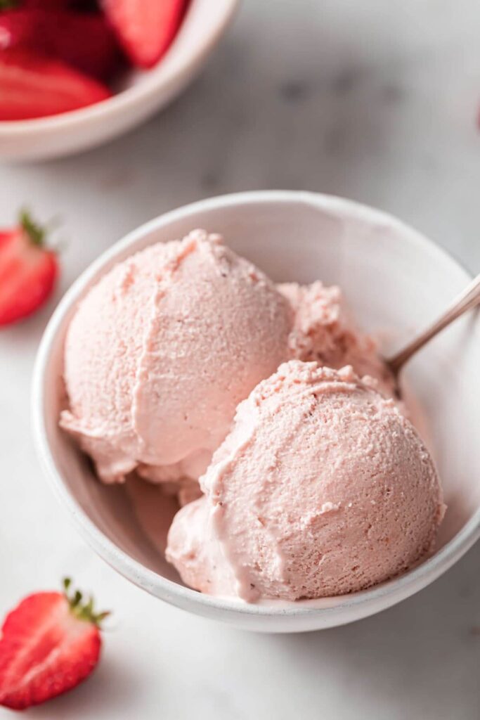 12-keto-Strawberry-Ice-cream-6