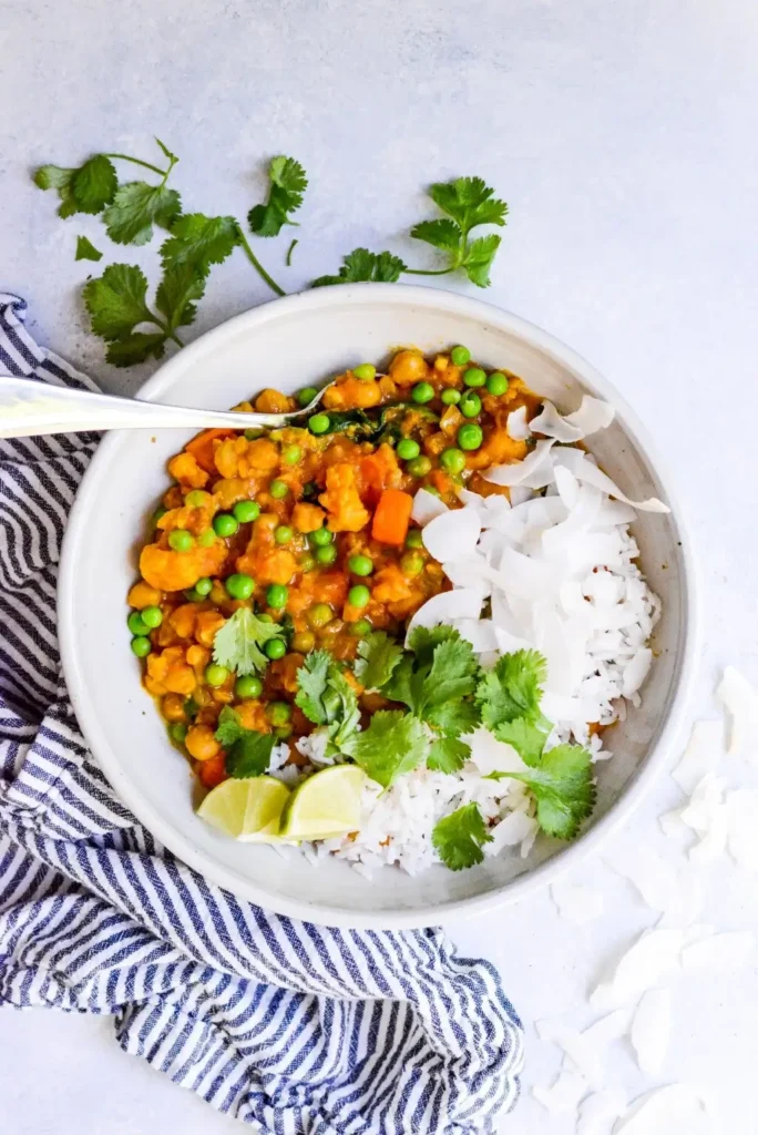 04-Slow-Cooker-Vegetable-Curry