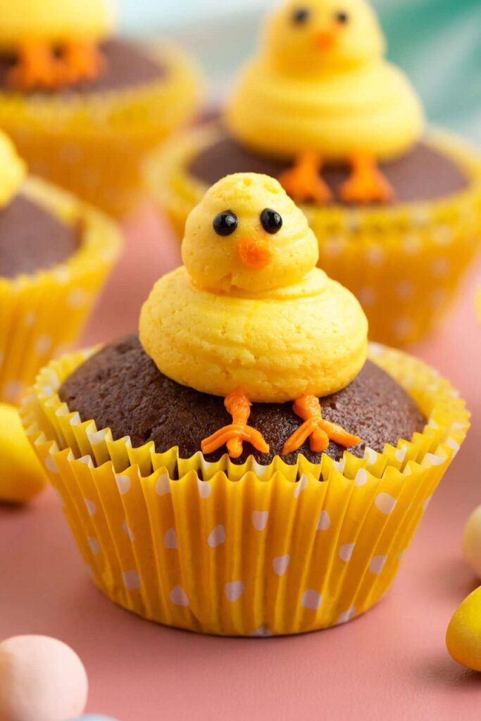 02-easter-chicks-cupcakes