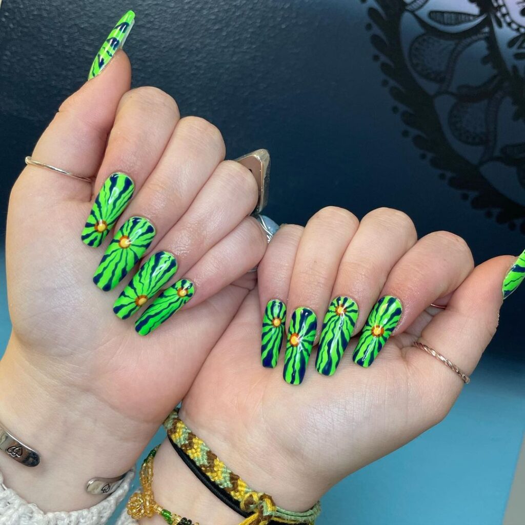 15-Green Watermelon Rind Nails