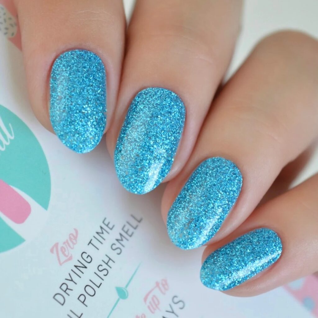 19-Sky Blue Sparkly Nails-J