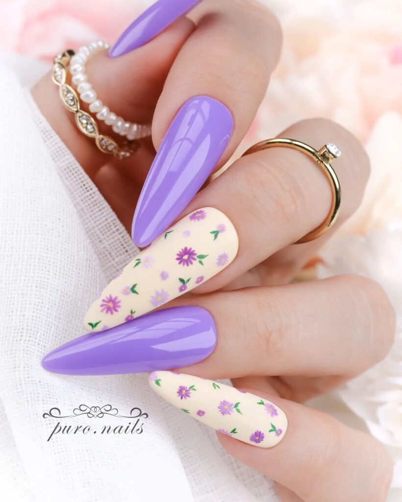 09-Gorgeous Purple Daisy Nails-J