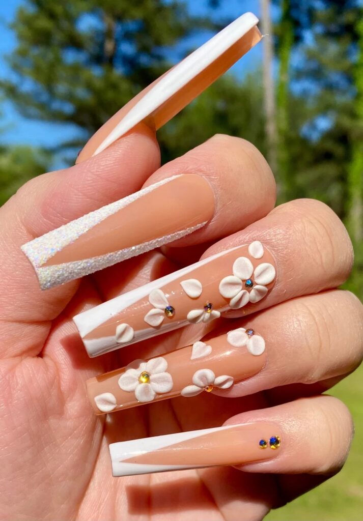 10-Unique Nude and White Nails-J