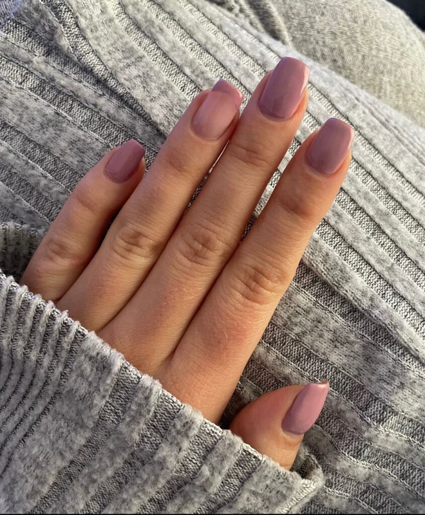 12-Simple Dark Pink Nude Nails