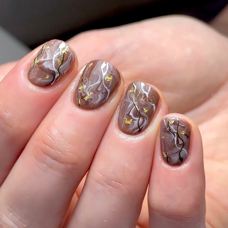 20-Short Fancy Marble Nails