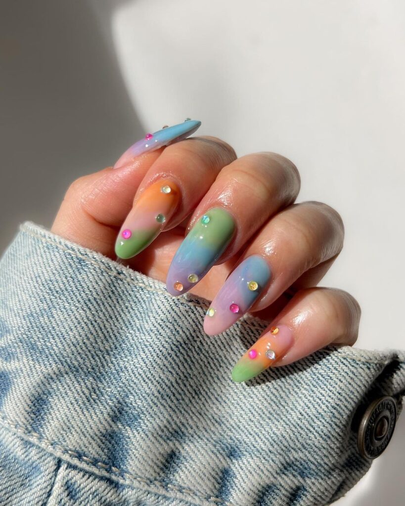 05-Spring Rainbow Ombre Nails