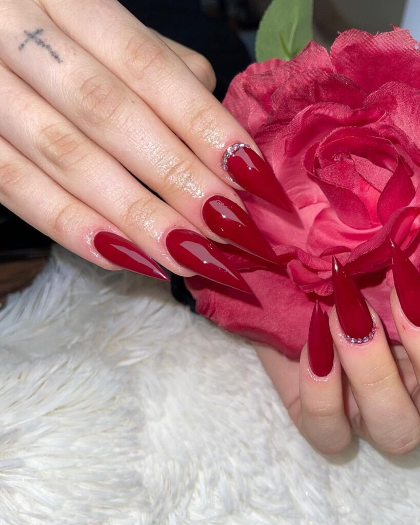 15-Passionate Burgundy Red Nails