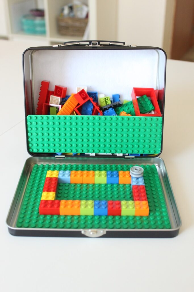 DIY-portable-LEGO-box