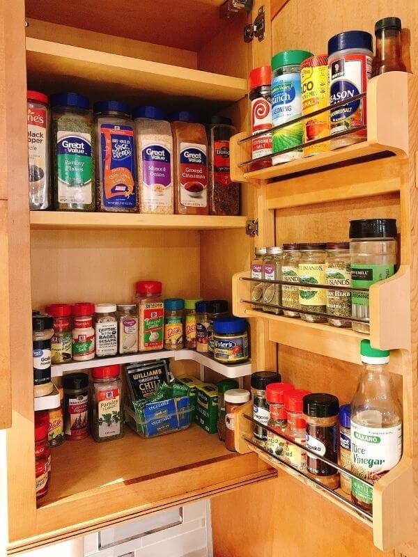 Cabinet-door-spice-rack-storage
