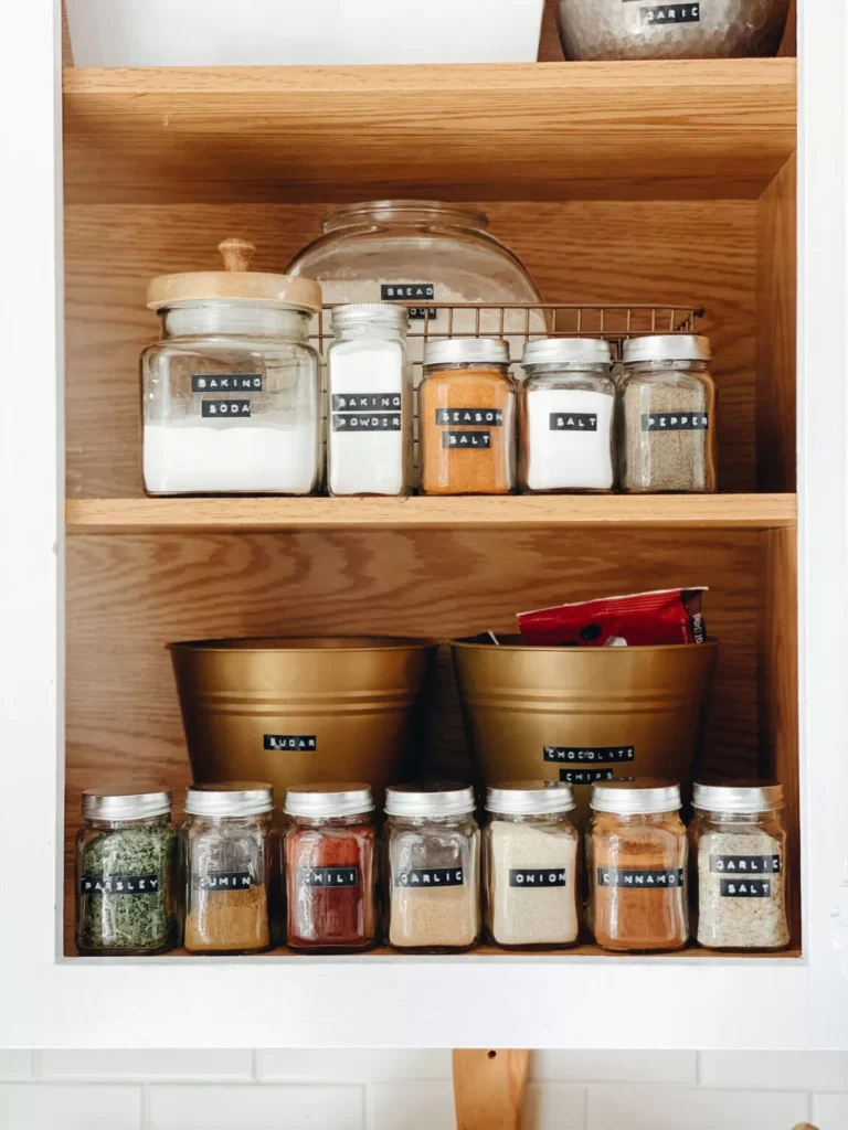 Dollar-tree-spice-cabinet-organizing-tips