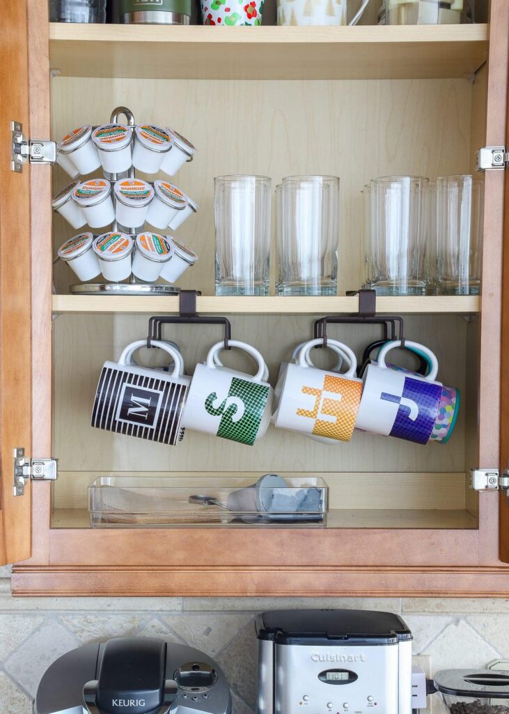 Coffee-mug-organization