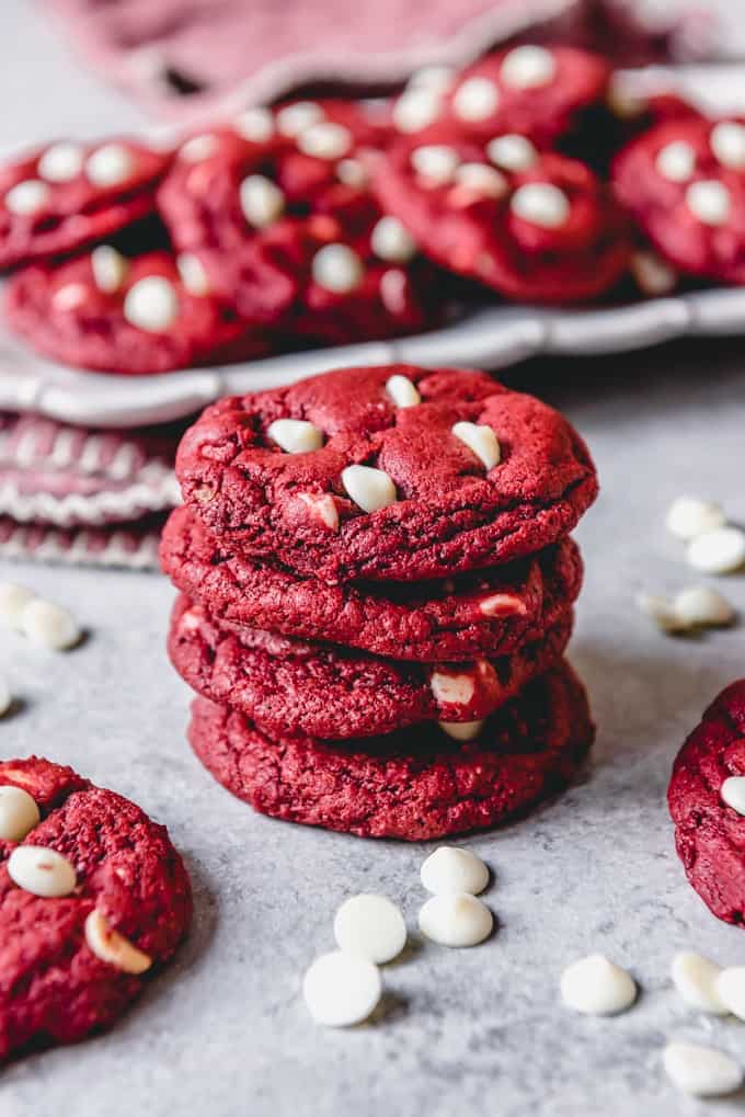 Red-velvet-white-chocolate-chip-cookies
