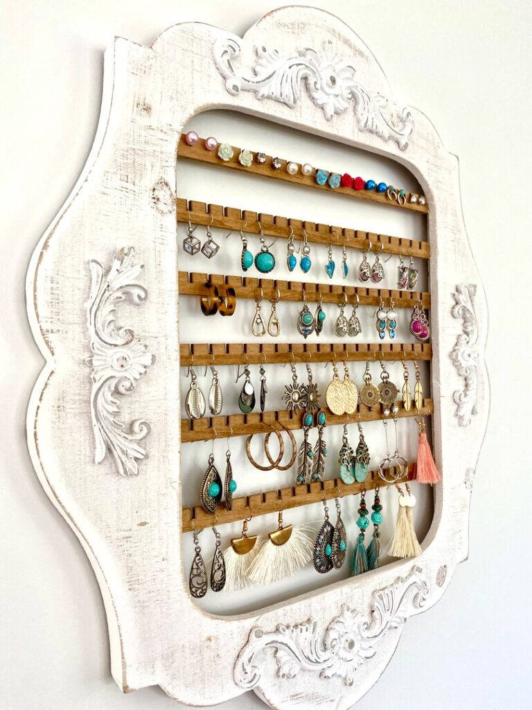 Rustic-jewelry-holder-display