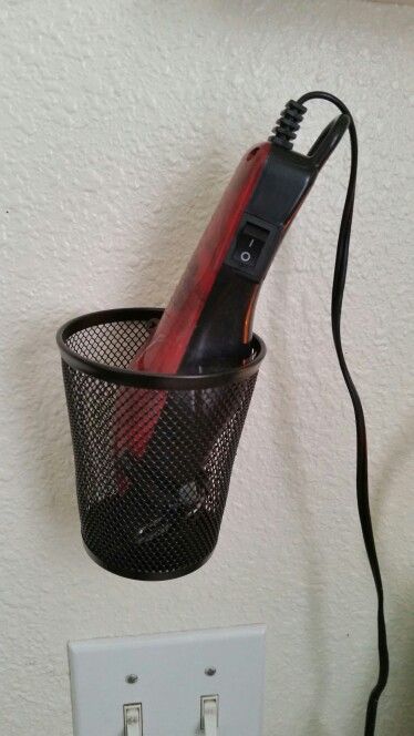 Dollar-tree-pencil-holder-to-store-beard-trimmers