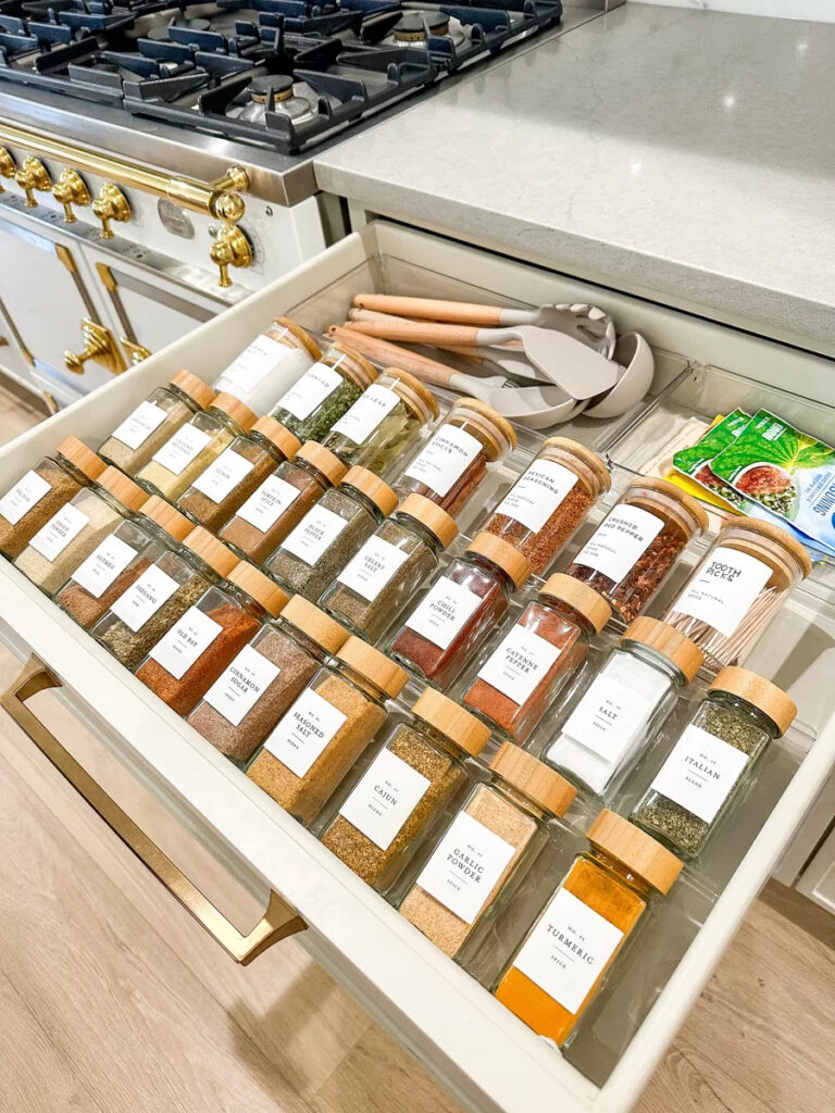 Kitchen-spice-drawer-organizer