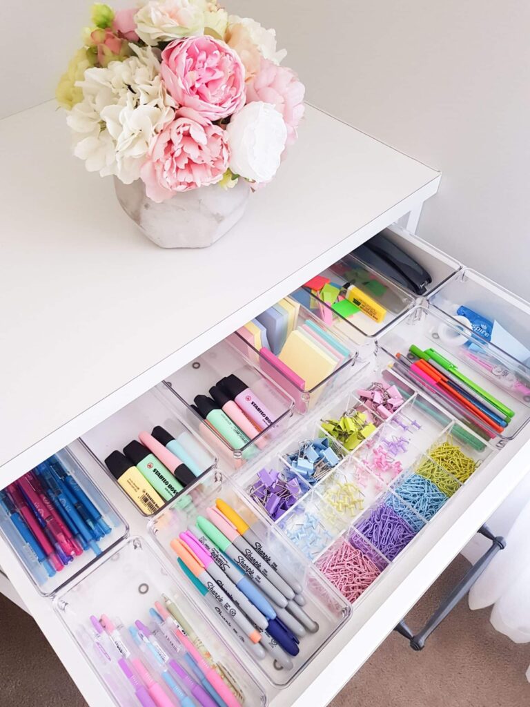 Organize-drawer-by-color