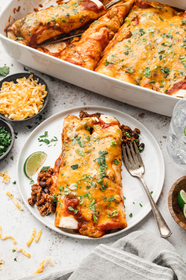 Easy-cheesy-beef-enchiladas