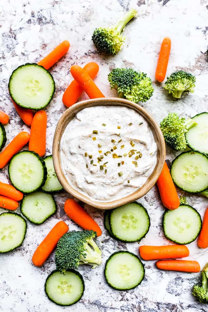 Healthy-greek-yogurt-ranch-dip-recipe