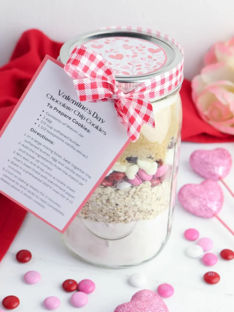 Homemade-valentines-day-cookie-mix-in-a-jar