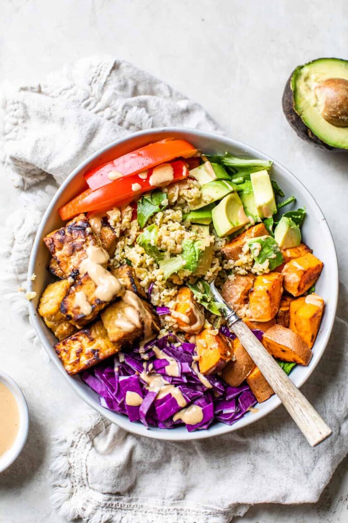 Thai-tempeh-nourish-bowls